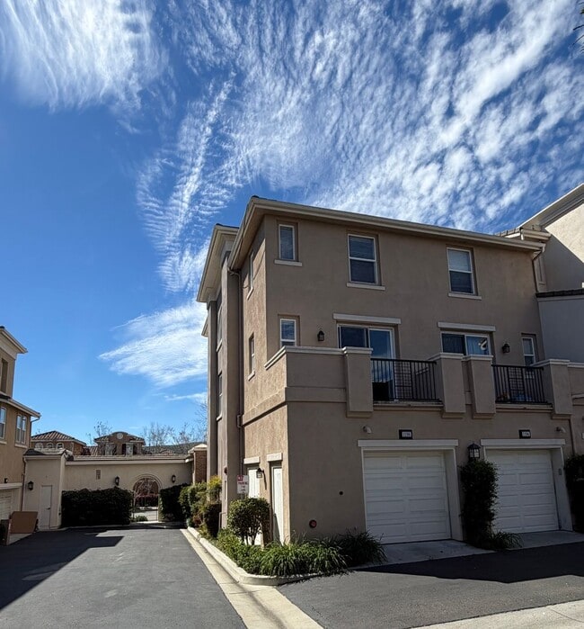 1198 Elfin Forest Rd W in San Marcos, CA - Building Photo - Building Photo