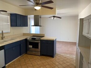 2545 N Euclid Ave in Tucson, AZ - Building Photo - Building Photo