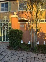 772 SW 106th Ave in Pembroke Pines, FL - Building Photo