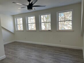 32 Revere Ct in Canton, MA - Building Photo - Building Photo