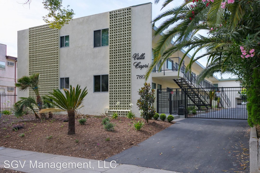 Villa Capri Apartments in Pasadena, CA - Foto de edificio