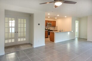 9407 Castillo Ct in Magnolia, TX - Building Photo