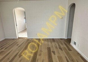 217 Oregon St in Gooding, ID - Building Photo - Building Photo