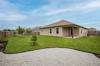713 NW 67th Ave in Bentonville, AR - Building Photo - Building Photo