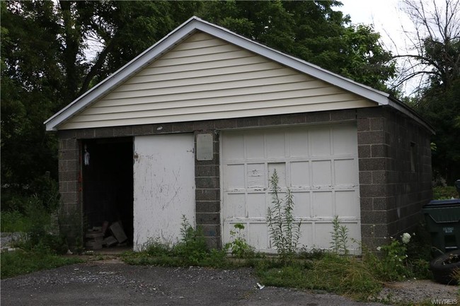 38 Main St in Depew, NY - Building Photo - Building Photo