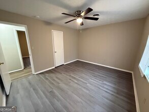 1605 Cedar Shoals Dr in Athens, GA - Building Photo - Building Photo