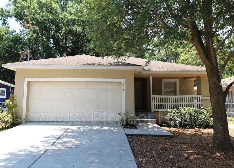 8103 N 12th St in Tampa, FL - Building Photo