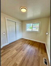 1860 Siskiyou St in Klamath Falls, OR - Building Photo - Building Photo