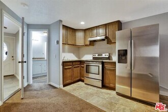 11770 Pacific Coast Hwy in Malibu, CA - Building Photo - Building Photo