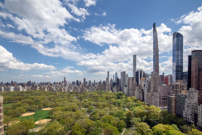 15 Central Prk W in New York, NY - Building Photo - Building Photo
