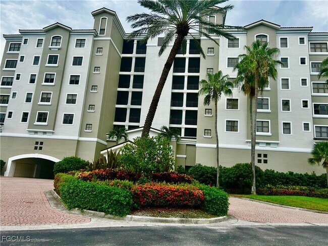 property at 11640 Court of Palms