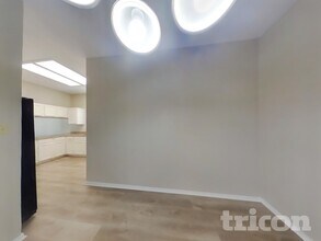 8028 Copper Trail Dr in San Antonio, TX - Building Photo - Building Photo