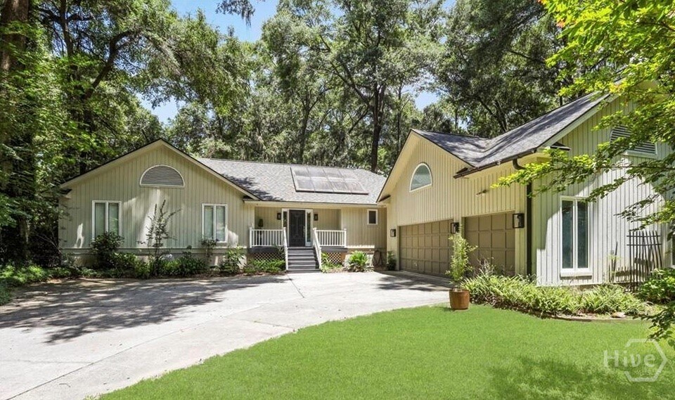 191 Passaic Ln in Richmond Hill, GA - Building Photo