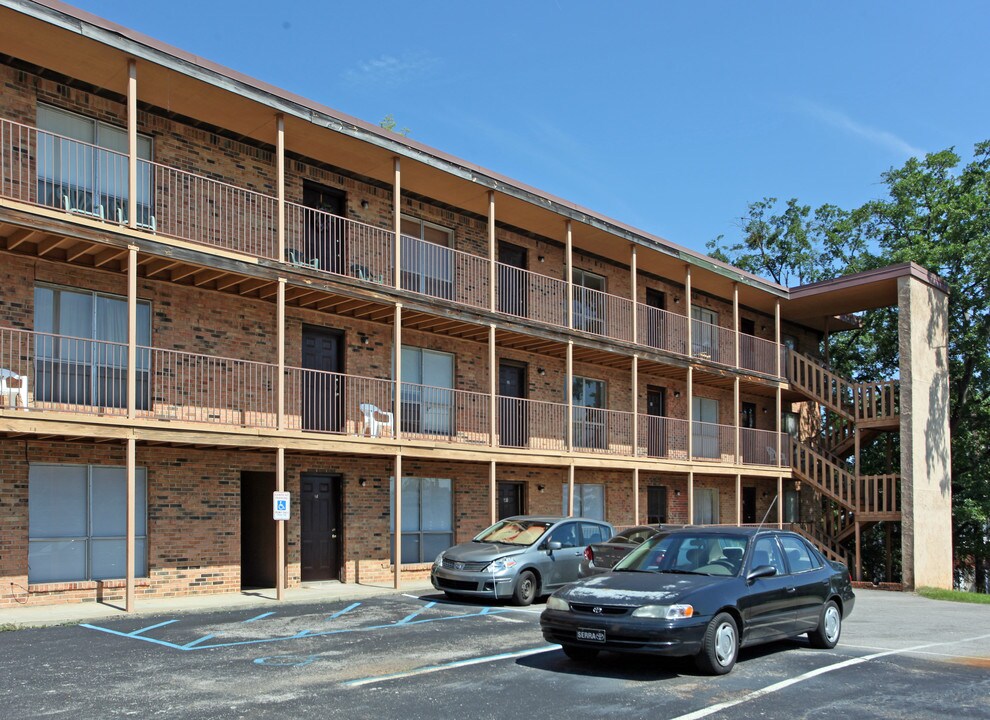 Gemini Apartments in Birmingham, AL - Foto de edificio