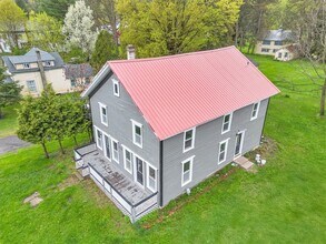 7383 NY-28 in Richfield Springs, NY - Foto de edificio - Building Photo