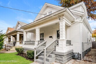 1105 S 32nd St in Louisville, KY - Building Photo - Building Photo
