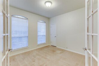 592 Burning Oak Dr in Frisco, TX - Building Photo - Building Photo