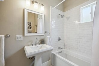 1273 Alcatraz Ave in Berkeley, CA - Building Photo - Building Photo