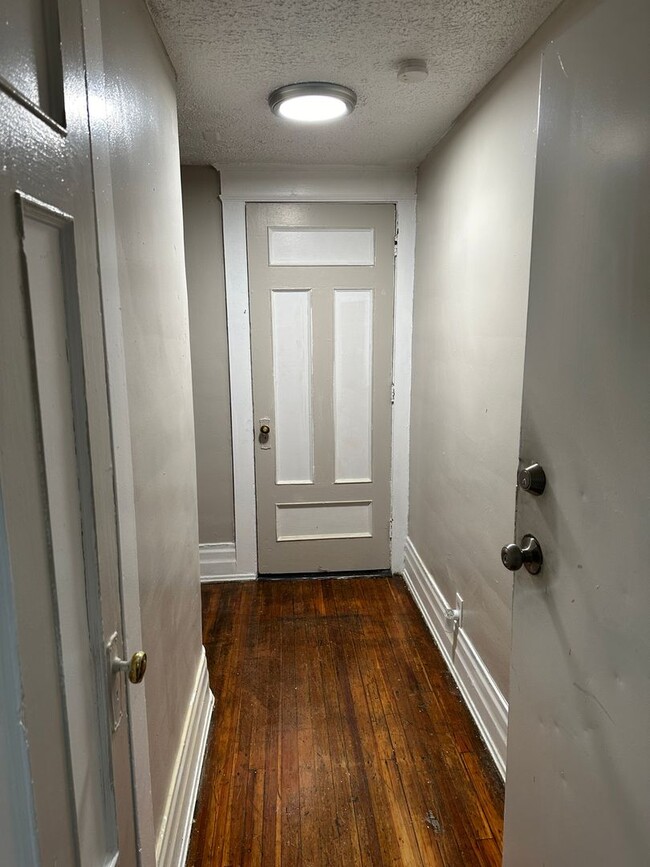 499 Dewey Ave in Rochester, NY - Foto de edificio - Building Photo