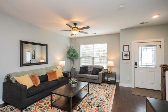 1106B Stratford Ave in Nashville, TN - Building Photo - Building Photo