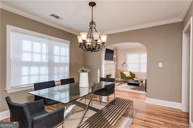 311 Delmont Dr NE in Atlanta, GA - Building Photo - Building Photo