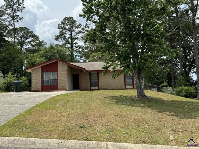 property at 107 Turtle Creek Dr