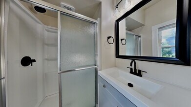 718 S Yakima Ave in Tacoma, WA - Building Photo - Building Photo