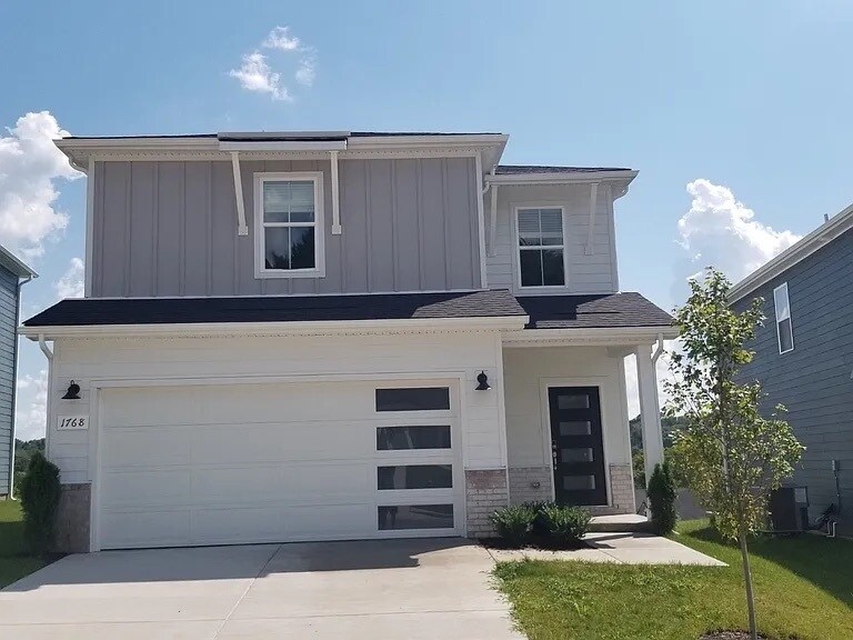 1768 Flora Grv in Nashville, TN - Building Photo