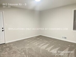 861 Graham Rd in Dallas, GA - Building Photo - Building Photo