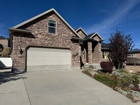 14724 S Evening Side Dr in Herriman, UT - Building Photo
