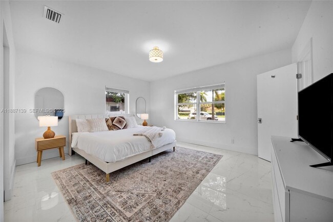 1625 Hollywood Blvd in Hollywood, FL - Foto de edificio - Building Photo