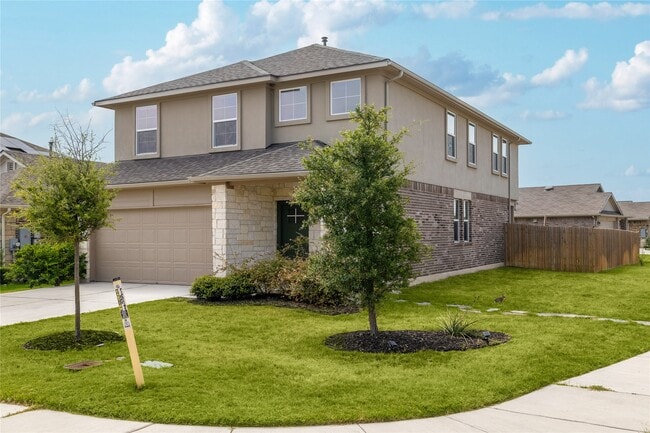 445 Shiner Ln in Georgetown, TX - Building Photo - Building Photo