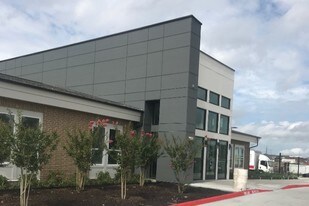 The Standard on the Creek Apartments