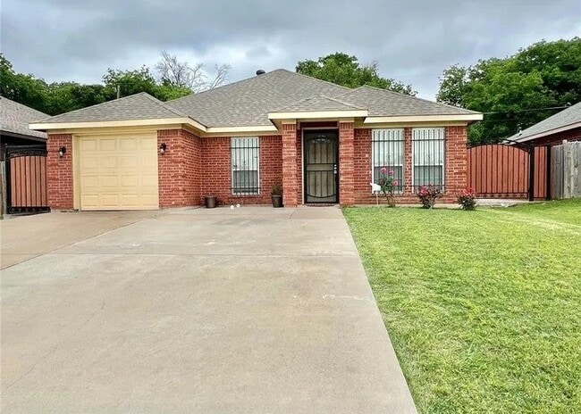 property at 1408 California Pkwy N