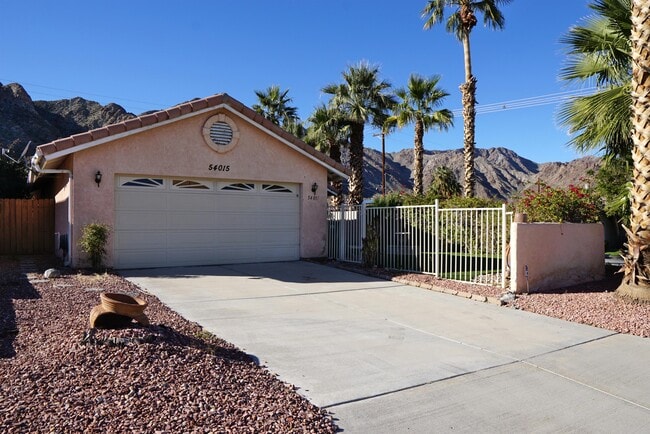 property at 54015 Avenida Juarez