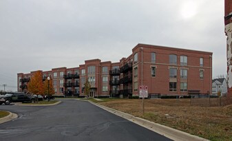 101 S Union St in Plymouth, MI - Building Photo