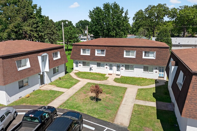 property at 2718 Center St