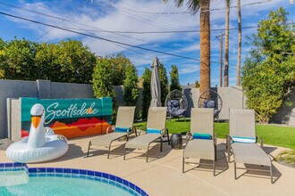 2044 N 70th St in Scottsdale, AZ - Building Photo - Building Photo