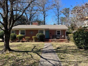 210 Wayne Dr in Wilmington, NC - Building Photo - Building Photo