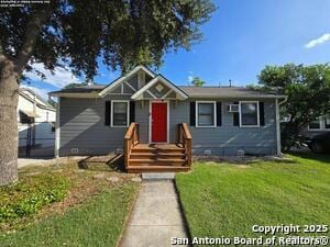 property at 1614 W Hollywood Ave