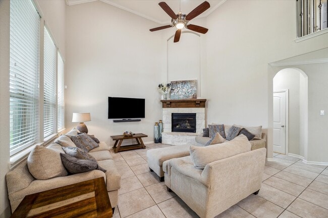 property at 1539 Giles Dr