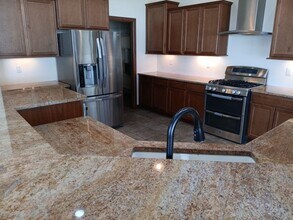 1317 20th Ave SE in Rio Rancho, NM - Building Photo - Building Photo
