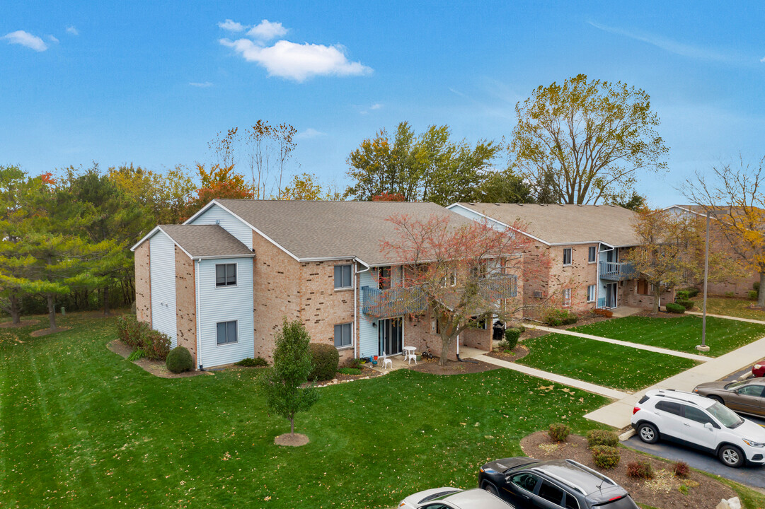 Northfield Court in Harvard, IL - Building Photo