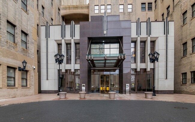 4 BEACON Way in Jersey City, NJ - Building Photo - Building Photo