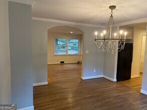 2021 Woodbine Terrace NE in Atlanta, GA - Building Photo - Building Photo
