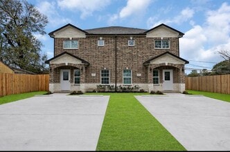 5914 Southridge St in Houston, TX - Building Photo - Building Photo