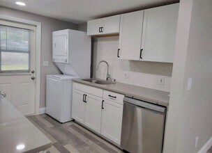 13496 W Rena Dr in Largo, FL - Building Photo - Building Photo