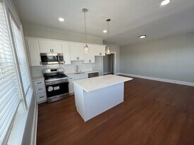 60-66 Elm St in Westfield, NJ - Building Photo