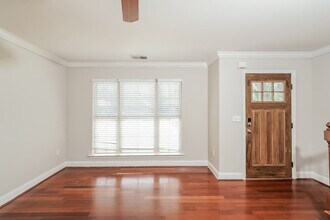 305 Union Station Way in Calera, AL - Building Photo - Building Photo