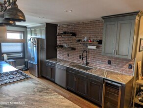 1615 Park Ave, Unit 5B in Asbury Park, NJ - Building Photo - Building Photo